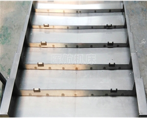 機床鋼板防護(hù)罩